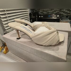 Jimmy Choo Skye Twist 70 Latte Soft Glove Leather/Shiny Napa MSRP $825 New In Bo